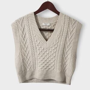 NWOT Aritzia Babaton Emporia Merino Wool Cable Sweater Vest Oat Sz 2XS Chunky